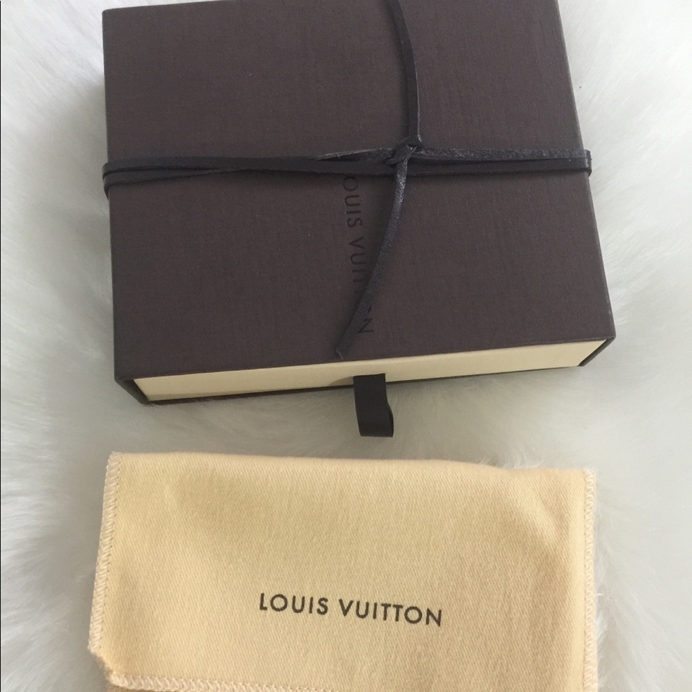 100% AUTHENTIC LOUIS VUITTON BOX WITH DUSTBAG